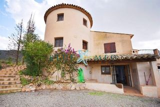 Chalet  Aguaderas. Chalet con vistas hacia lorca