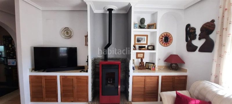 Foto 285bfa79-3169-4f8f-9e4a-3ed6f1474cfb. Casa excepcional villa estilo rosa en la popular zona b con piscina cubierta y climatizada en Mazarrón