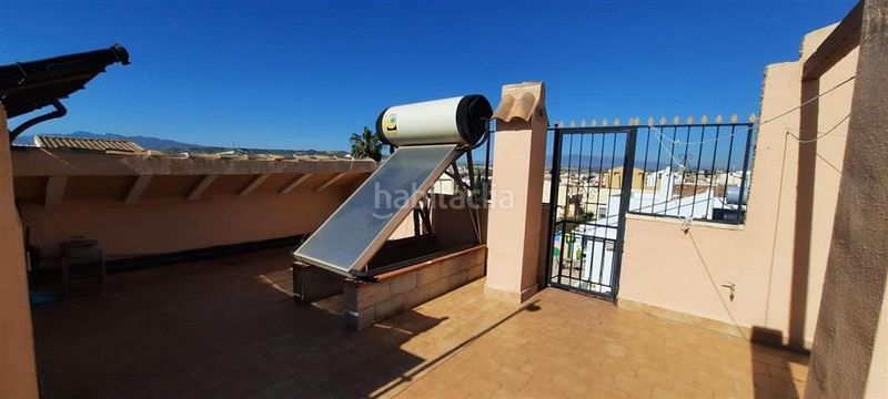 Foto 9decc3c6-5d38-4b94-bdef-778e44084a2f. Casa excepcional villa estilo rosa en la popular zona b con piscina cubierta y climatizada en Mazarrón