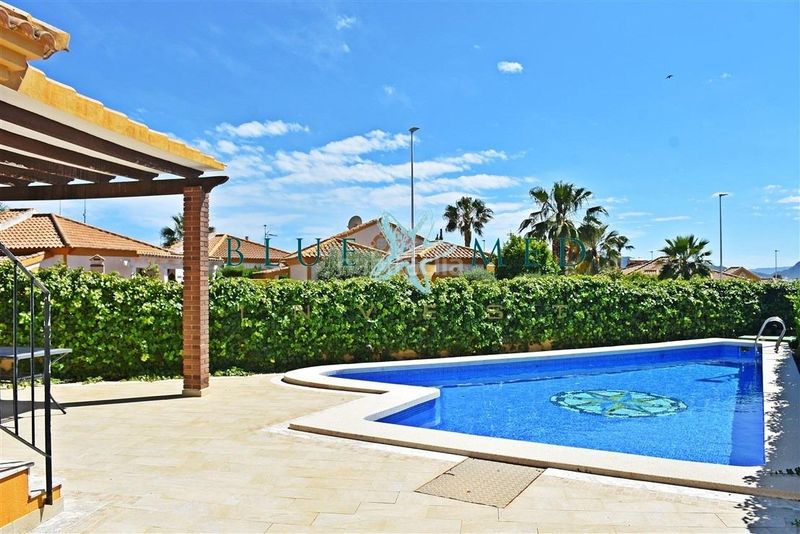 Foto 4877c63d-435b-4995-a4c3-4cb71ef65e3b. Xalet amb calefacció aparcament piscina a Mazarrón casco urbano Mazarrón