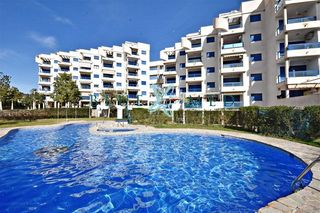 Apartment  Avenida avenida isla de pascua. Bonito apartamento con terraza y piscina en isla plana