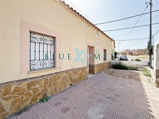 Casa  Pasaje pasaje marines. Casa de campo con 1.100 m2 de parcela y huerto en los puertos de