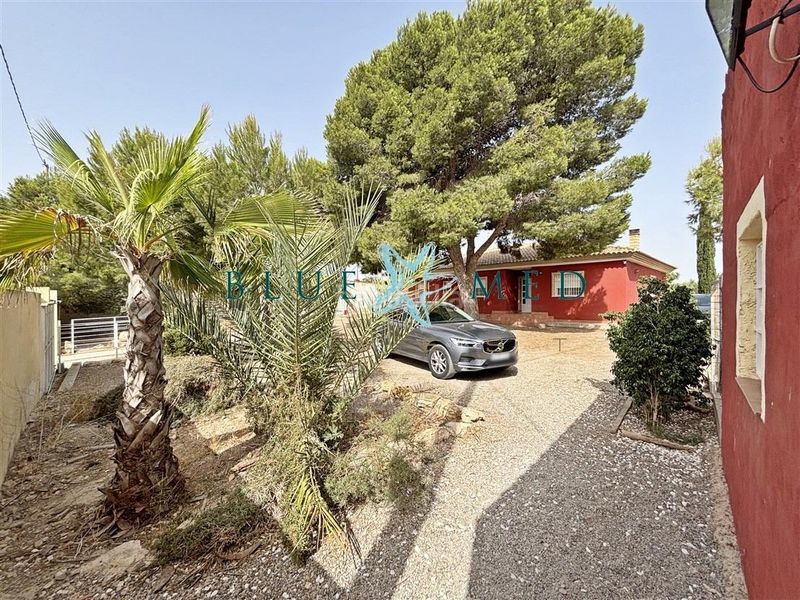 Foto fb7d51e3-9b91-4b2b-8a95-9e4b0b8e1d6a. Casa amb calefacció aparcament a Mazarrón casco urbano Mazarrón