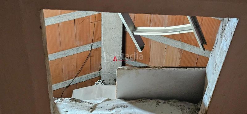 Foto 4c660589-ef27-4e9b-8c9b-e4bb747c89d7. Masia amb calefacció aparcament a Voto