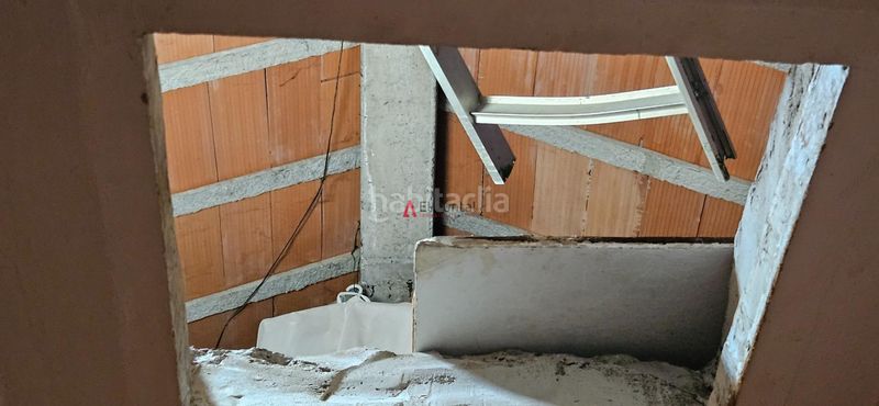 Foto b46d94d0-9fe2-40b6-acd1-56e727f6f4c8. Masia amb calefacció aparcament a Voto