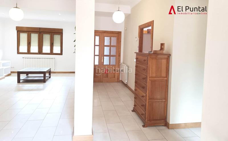 Foto 09274777-a373-4a05-bafd-74f79863d61a. Chalet avec chauffage parking dans Monte Santander