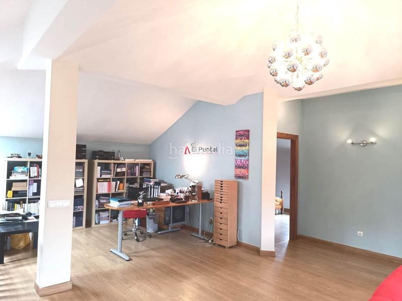 Foto 3147b744-1328-4234-9f8c-adeb5dd947ae. Chalet avec chauffage parking dans Monte Santander