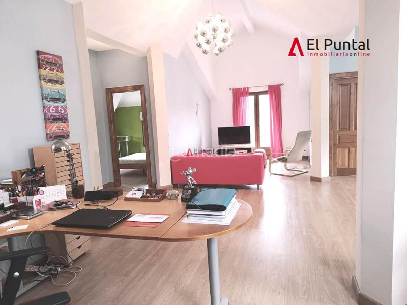 Foto 980617e6-4f25-4ff8-acc7-8e83bdf3bf96. Chalet avec chauffage parking dans Monte Santander