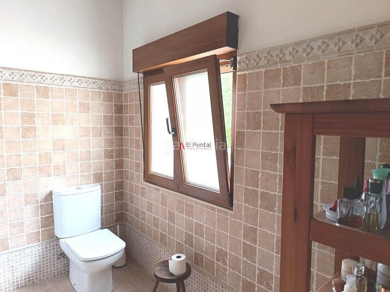 Foto ba3bd8ae-fc38-41cc-bfcf-3d566f9e43e8. Chalet avec chauffage parking dans Monte Santander