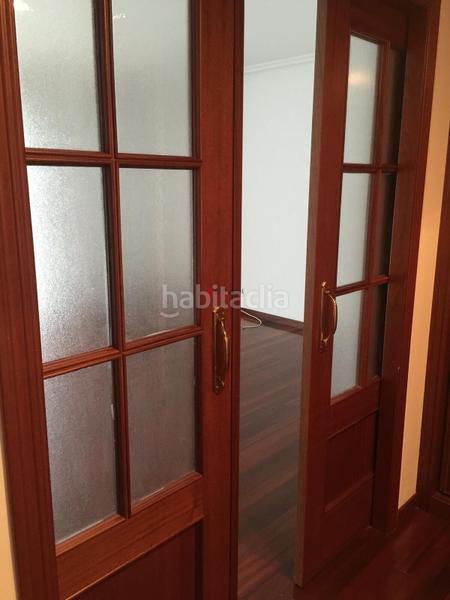 Foto be31148e-50e9-45d3-bfa8-5aa65ad7d45f. Alquiler piso para fijopiso al sur3 habitac.vacio s20zona lupa en Santander