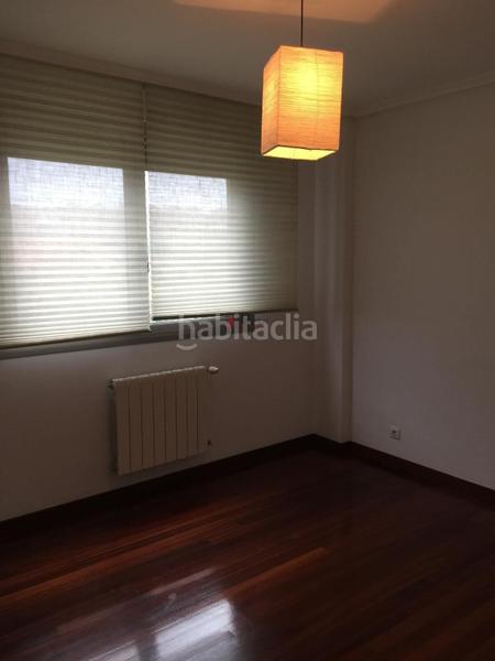 Foto fbd20e1f-d49a-4af1-b147-5a90e3256a42. Alquiler piso para fijopiso al sur3 habitac.vacio s20zona lupa en Santander