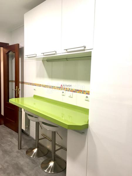 Foto 89f1780f-a006-443b-bd23-5d122184b093. Rent flat with heating parking in Mortera Piélagos