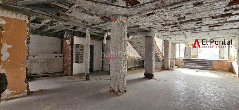 Foto c24dcacd-47e0-4587-b4ef-d032fab0e487. Affitto locale commerciale in Puerto Chico Santander