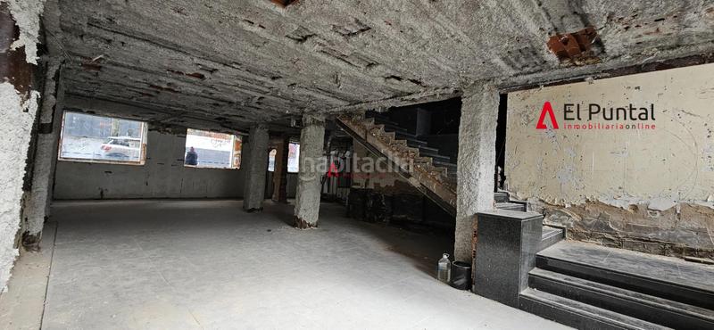 Foto c1e9662d-6a91-48f3-8e7c-19b7b1b52297. Lloguer local comercial a Puerto Chico Santander