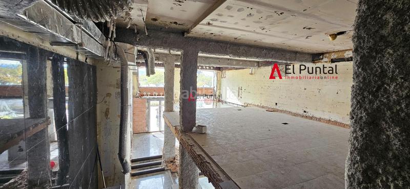 Foto 177258a3-2f8c-424c-b7d1-dcc11b6e175d. Rent business premise in Puerto Chico Santander