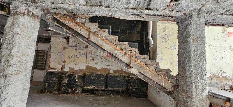 Foto e666536c-7122-400a-b063-317317684394. Rent business premise in Puerto Chico Santander