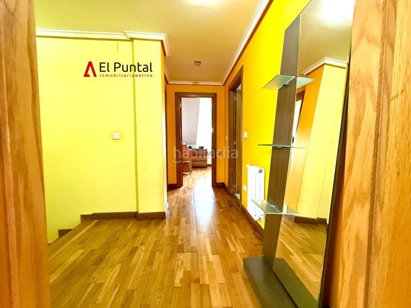 Foto ae016776-9f5b-4c24-8237-2826d9a50b37. Duplex con riscaldamento parcheggio piscina in Oruña Piélagos