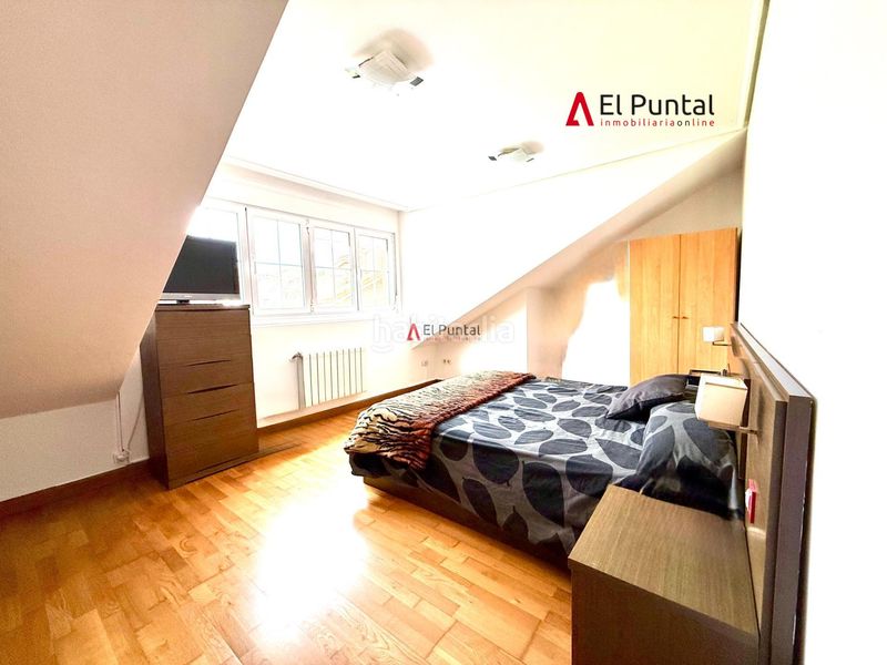 Foto a983b5fb-8349-4531-b445-e65f95841566. Duplex con riscaldamento parcheggio piscina in Oruña Piélagos