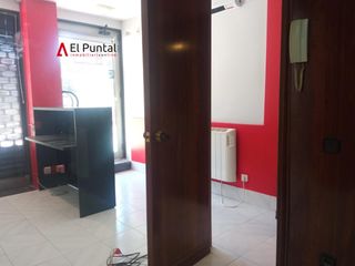 Lloguer Local Comercial a Numancia - San Fernando. Alquiler local centrico zona plaza del reycalle alta