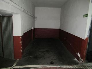 Autoparkplatz in El Coto. Plaza de garaje en el coto