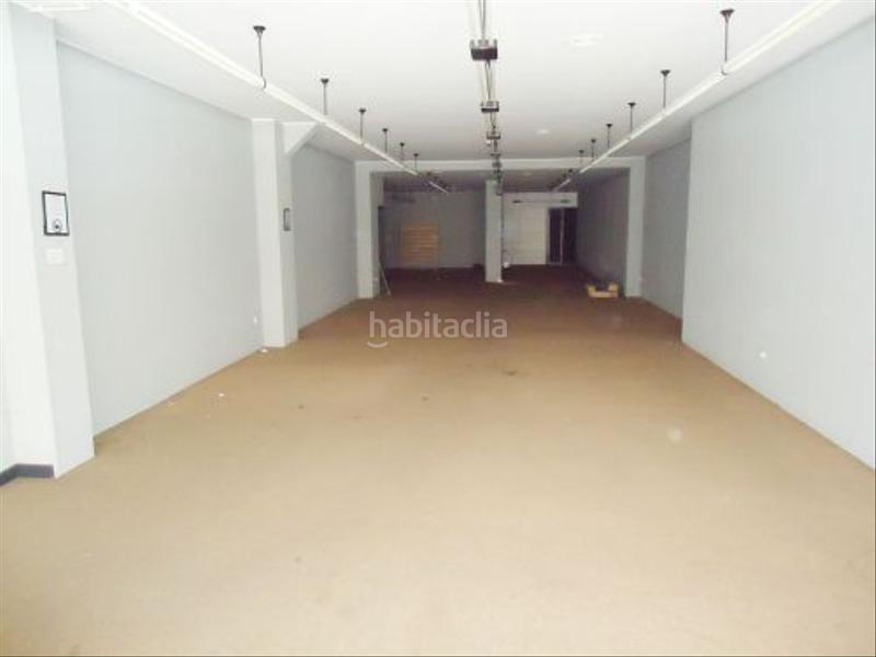 Foto a1543301-db1c-4b7b-88dc-a781fbf9da37. Locale commerciale in Plaza de América Oviedo