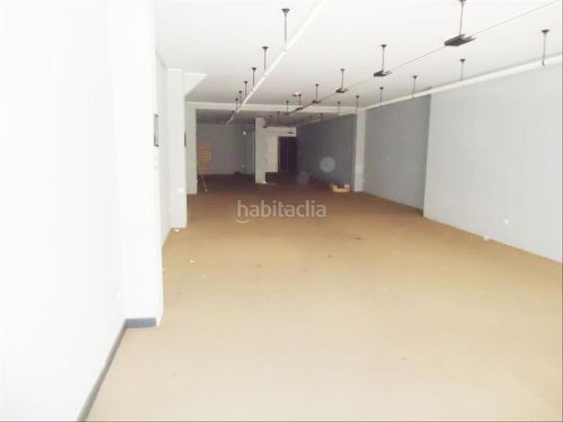 Foto d3e46604-259f-402f-9961-c9a8cf55f7bd. Locale commerciale in Plaza de América Oviedo