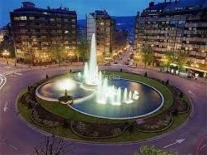 Foto d635c158-ad43-49bc-87e5-ff439cfad62c. Locale commerciale in Plaza de América Oviedo