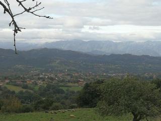 Terreny residencial a Luanco-Aramar-Antromero. Se vende terreno en la teya (siero)