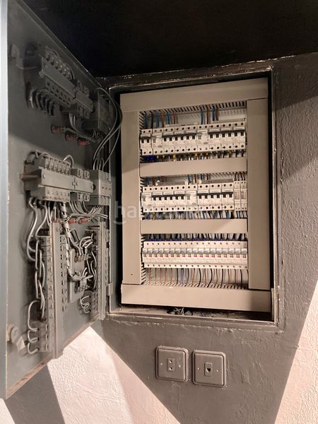 Foto eaab3bfb-7bee-48c6-8b5a-f268f521620c. Local comercial a Centro Gijón