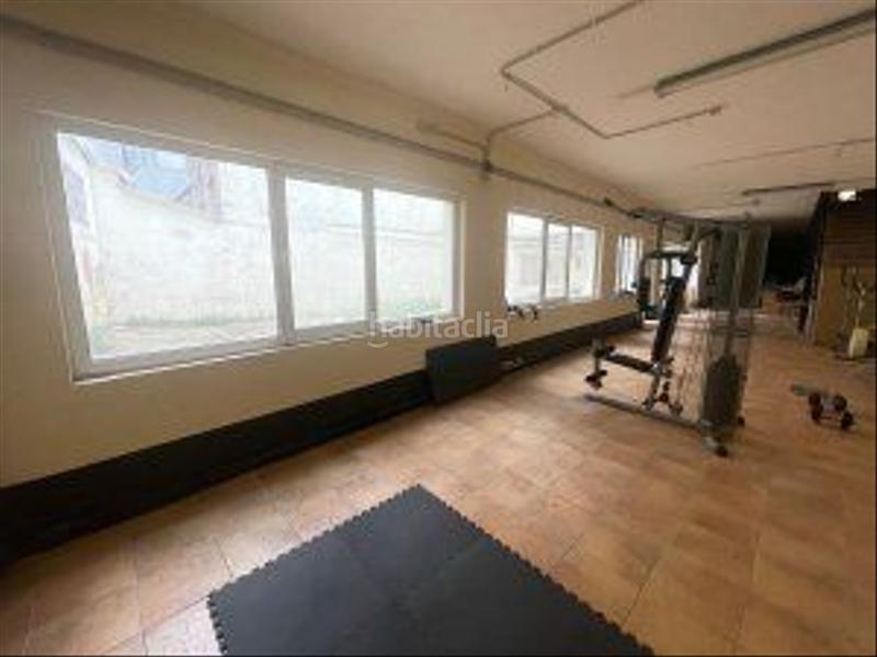 Foto bda4ebe8-0571-40b6-aa3f-ea1c9cbe598c. Rent business premise in Centro Gijón