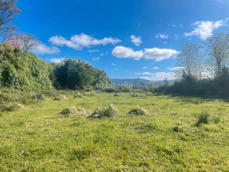 Foto 654648a3-a6b1-4932-9dc8-59c612344952. Terreno residenziale in Bernueces Gijón