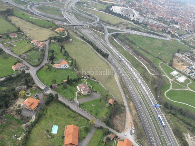 Foto eec8d56c-9f02-4aae-8a13-c77fac37ddac. Terreno residenziale in Bernueces Gijón