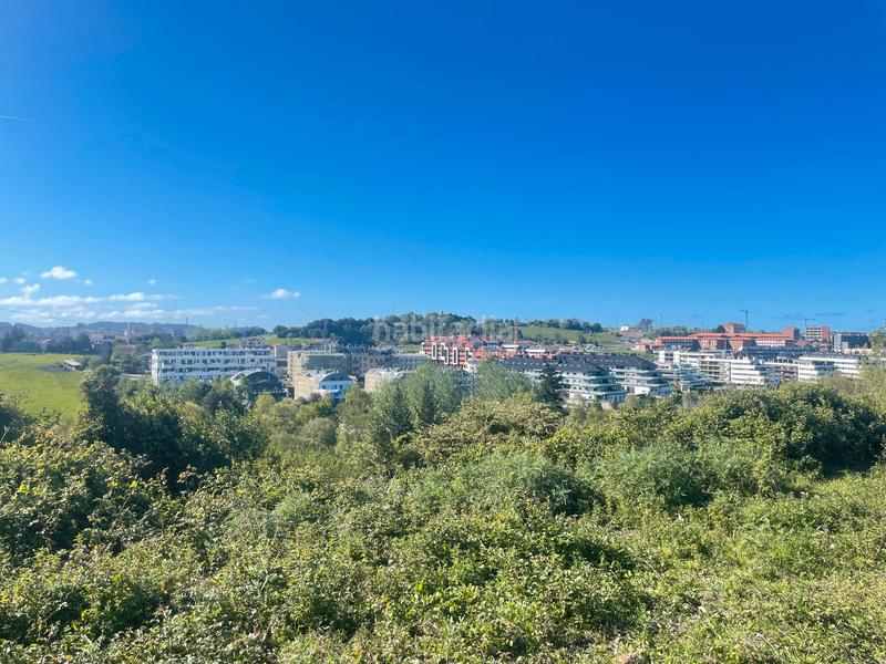 Foto f2523fe4-7859-43a5-8df8-0fc6d1a927ba. Terreno residenziale in Bernueces Gijón