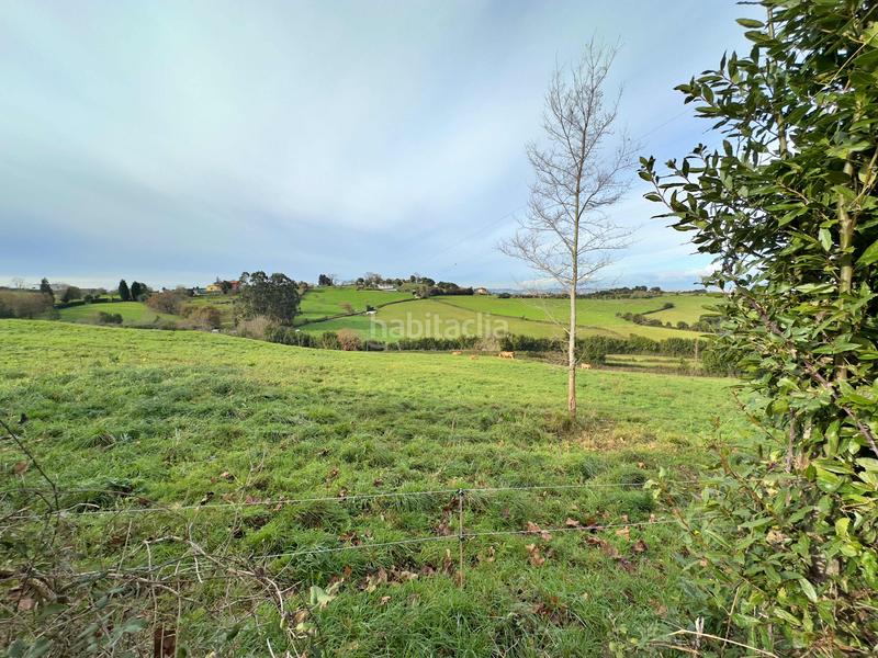 Foto 2c21e020-cfa7-4804-ae9f-53fce335f9f3. Terrain résidentiel dans Santurio Gijón