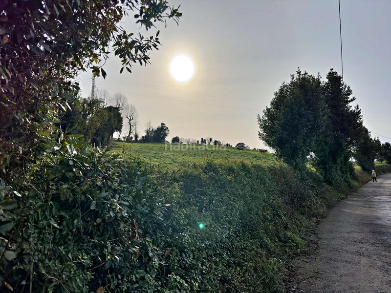 Foto 35e4b1d2-1a5d-4cc8-a68b-86bcbeffc70c. Terrain résidentiel dans Santurio Gijón