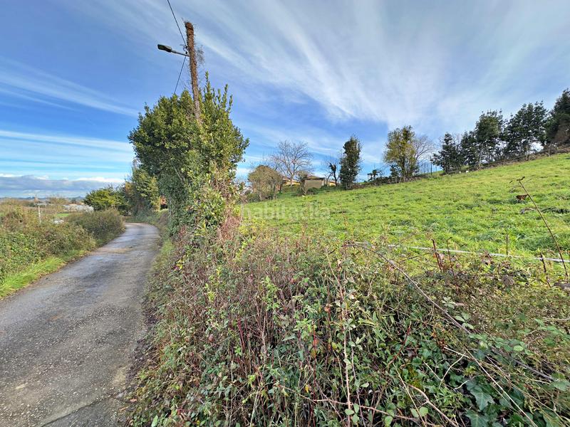 Foto 9cfdf869-9083-483c-8aef-3c891a7f26b3. Terrain résidentiel dans Santurio Gijón