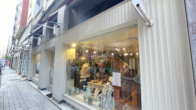 Foto 41499cfb-3122-4128-908a-40df7d1a6d05. Miete geschäftsraum in calle casimiro velasco 8 in Gijón