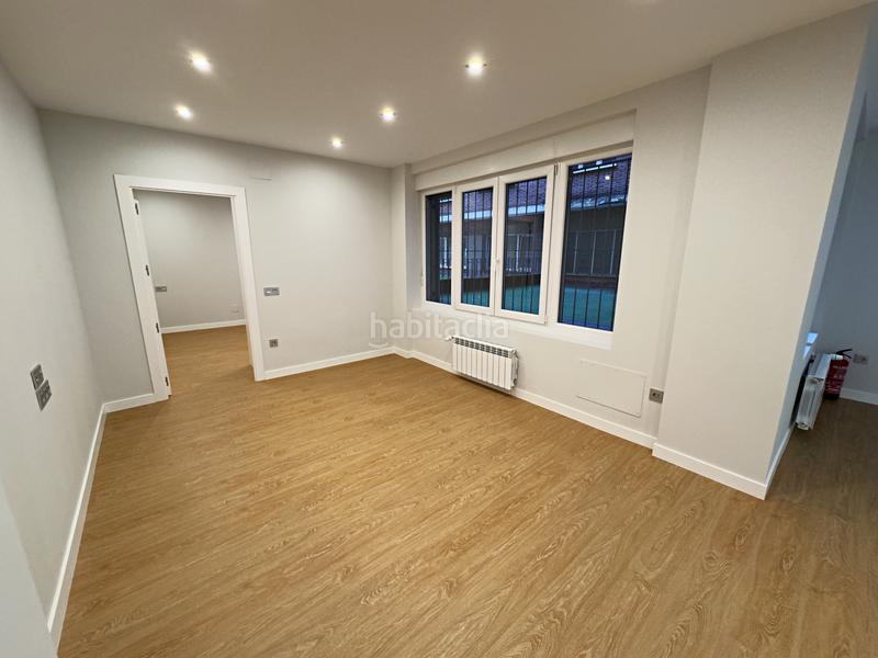 Foto 12485e20-a405-4da1-935c-f402129bc6b1. Rent flat with heating in Centro Gijón