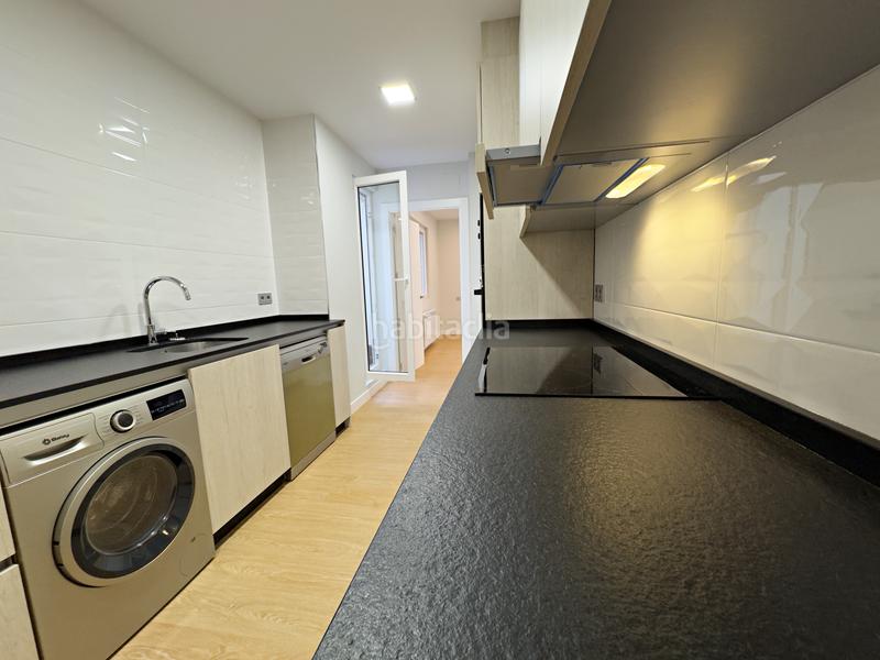 Foto e7aa4569-6aff-4ea4-ac48-f381dd24d665. Rent flat with heating in Centro Gijón