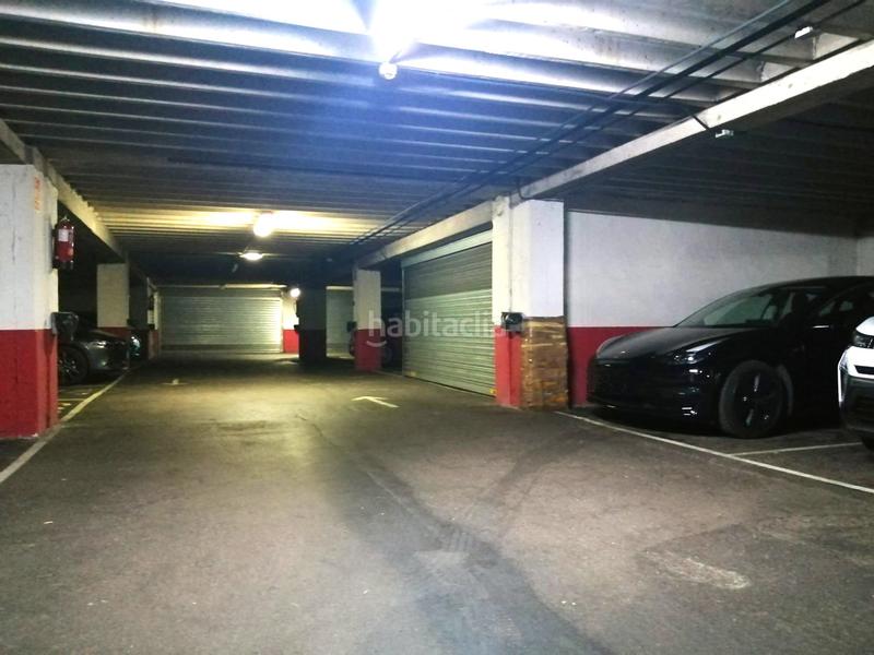 Foto 866f7296-f266-4bd9-8565-baaff8a564b0. Autoparkplatz in Perchera Gijón