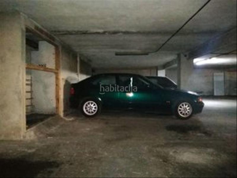 Foto 1eff0766-58f9-467f-bce4-4127d1ba6638. Parking coche en El Coto Gijón