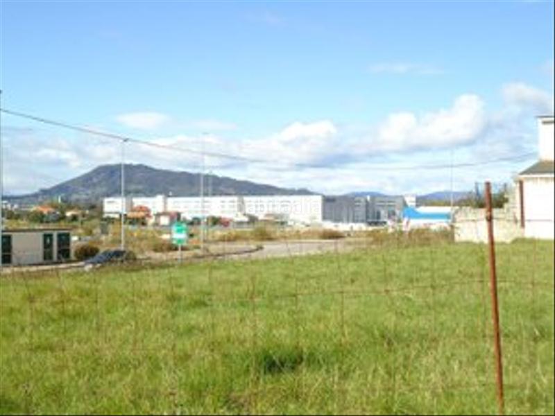 Foto bbd9b1e7-f2e3-4965-ab50-ac7f3c138fd2. Terreno residencial en Viella-Granda-Meres Siero