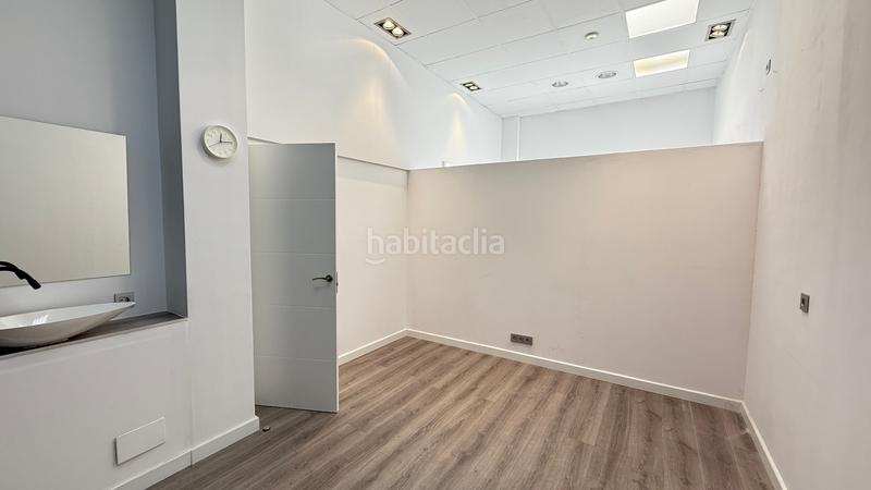 Foto bb8bcd9a-b142-443a-ac52-3e923e0d6443. Rent business premise in Montevil Gijón