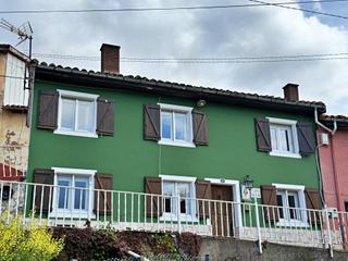 Maison à Bimenes. Casa en bimenes / asturias en venta