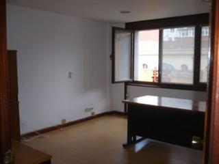 Lloguer Oficina  Calle álvarez garaya. Oficina 28m2 en pleno centro de gijón