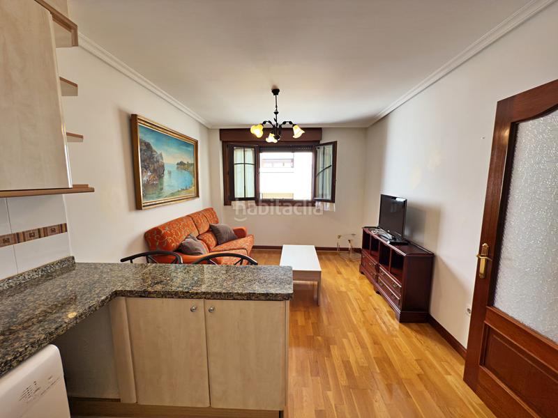 Foto b9a8c5af-5e59-44a7-aa2a-99494909f0b7. Apartamento acogedor apartamento en pleno Centro en Gijón