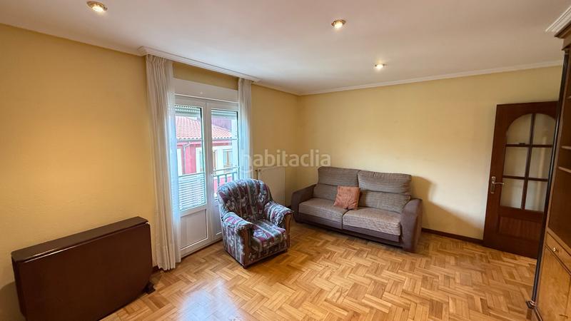 Foto 0ddfc99f-cafb-4159-9d0c-e7184a0ba111. Miete zweistöckige wohnung mit heizung in Cimadevilla Gijón