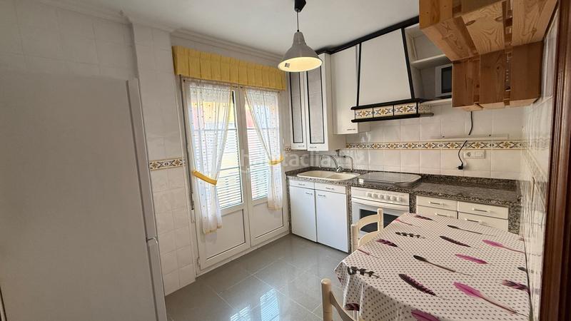 Foto f7ae9185-b3d4-4aed-a751-814086909c60. Miete zweistöckige wohnung mit heizung in Cimadevilla Gijón