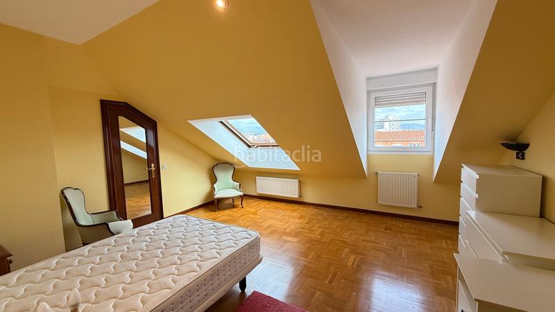 Foto fa5268cd-e146-4f93-95df-11b76e3b7393. Miete zweistöckige wohnung mit heizung in Cimadevilla Gijón