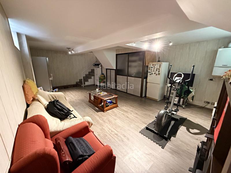 Foto 22088528-70a3-40bb-bb0c-bbb8c987c783. Semi detached house with heating parking in Ciudad Naranco - Prados de La Fuente Oviedo